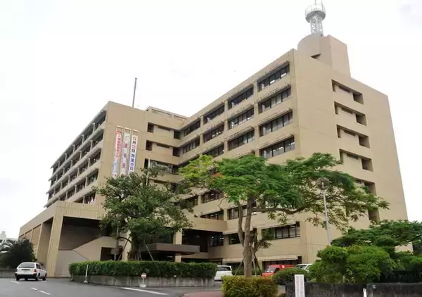 沖縄・うるま市部長の性的暴行事件　不同意性交などの罪で起訴　那覇地検