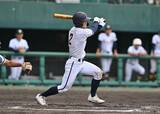 「興南が決勝進出　名護を7−0で破る　高校野球沖縄県春季大会準決勝」の画像1