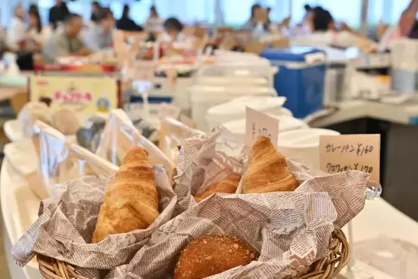 「【わが社のパワーランチ】 沖縄セルラー電話「空海」　人気のサラダバーと"肉の日"の絶品ステーキ」の画像