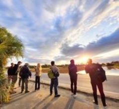 ［おきなわキラ星企業！］（162）　沖縄ネイチャーオフィス　豊見盛律子代表　質高い探鳥ツアー提供