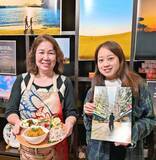 「「心もおなかも満たしたい」　絶景の写真とお手製ランチで魅了　新進の写真家と料理講師がコラボ展　沖縄・宜野湾市」の画像1