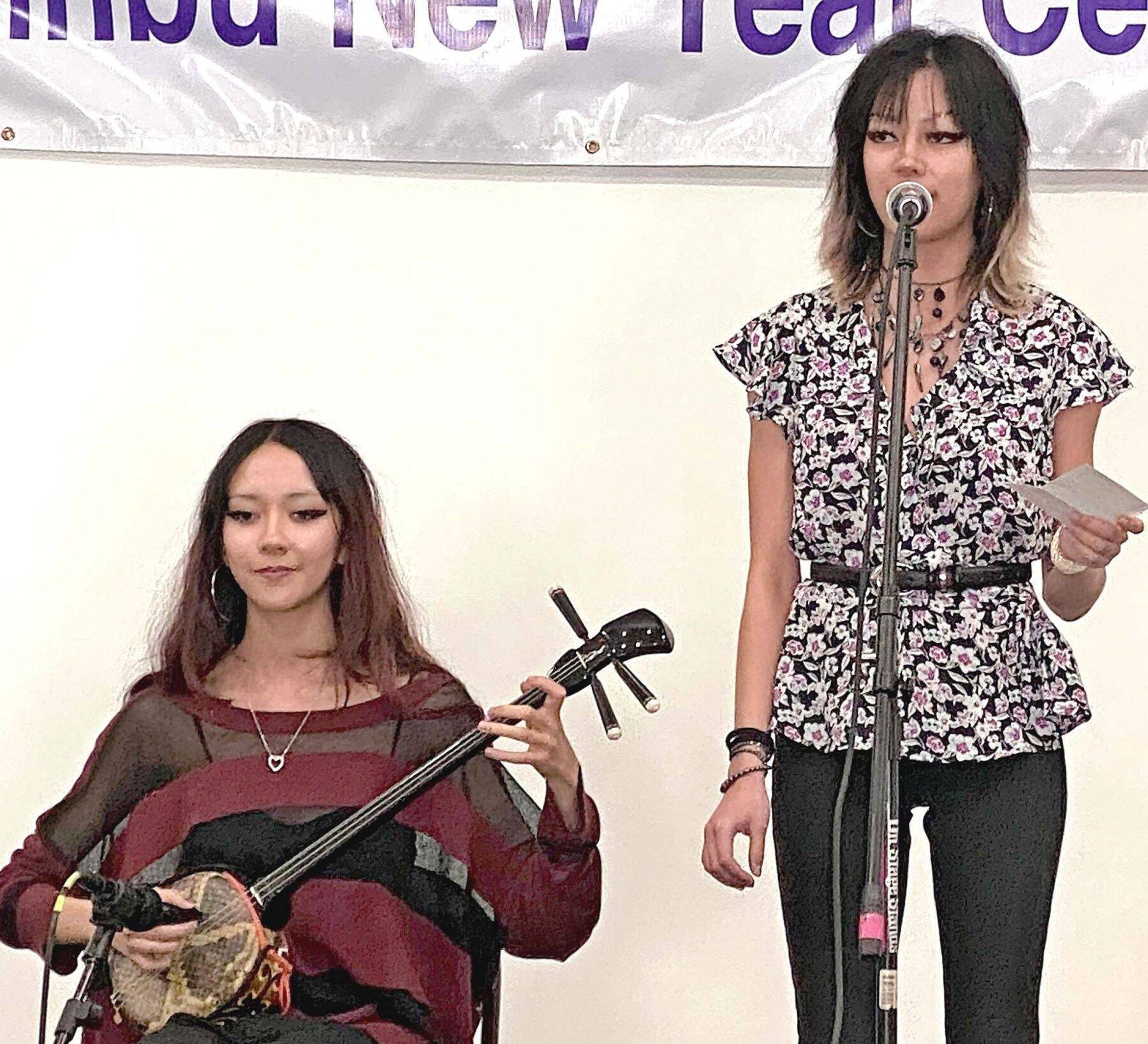 ＠米国　三線や舞踊披露　婦人部が新年会　北米沖縄県人会　［ワールド通信員ネット］