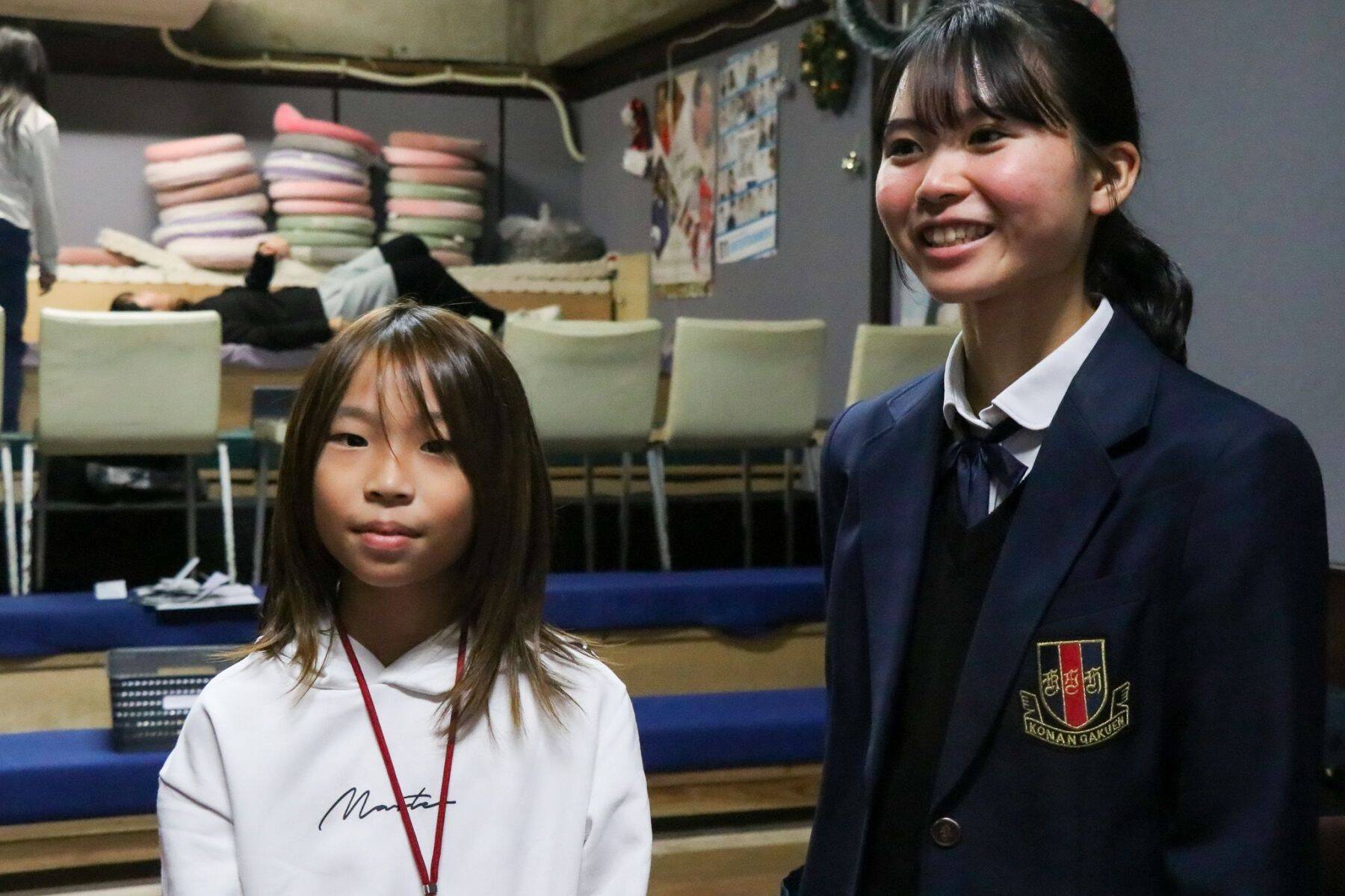 「観劇するだけで、あなたもサンタになれる」チケット代がケーキに　沖縄の劇団が届けるクリスマス