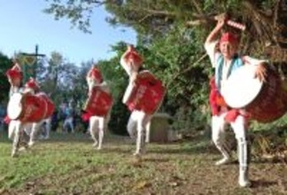 嘉手納基地内で16年ぶり奉納エイサー　園田青年会ら50人が舞う　会長「今後も続けていきたい」【動画あり】