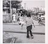 「ノスタルジー喚起する那覇の風景　1990年代写したモノクロ写真　古堅希亜展　12月28日まで浦添市・平敷兼七ギャラリー」の画像1