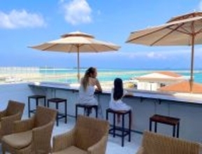 島の共同売店が閉店　コストコ再販で引き継ぐ　住民買い物から観光拠点まで　沖縄・伊平屋村の野甫島