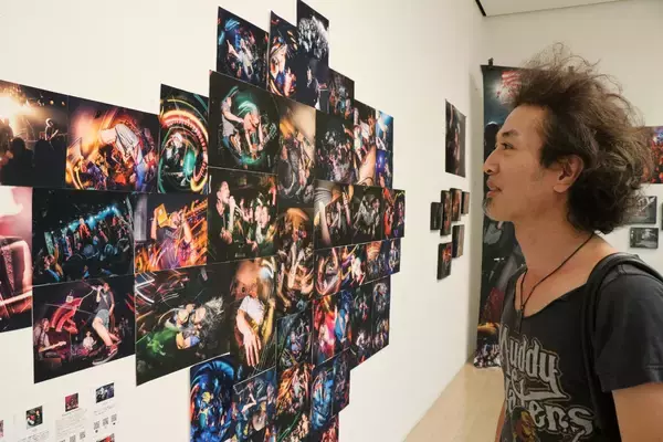 「音が聞こえる・熱が伝わる　800人超来場、大盛況だった沖縄のライブ写真家8人展　次回開催も意欲」の画像