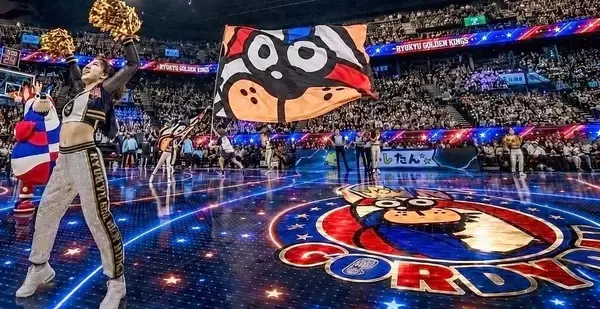 「アジア初のフロアLED　琉球キングス、ホームの沖縄サントリーアリーナで導入　新たな映像表現で会場演出」の画像