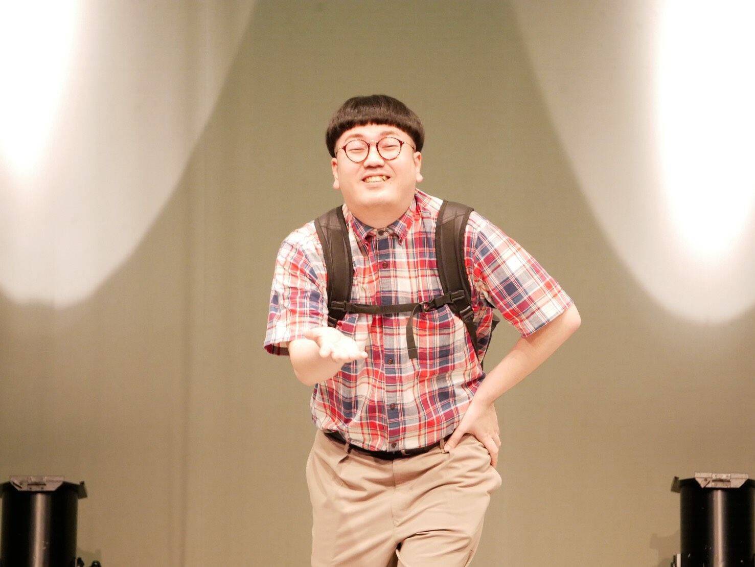 R-1準決勝で異彩放つ唯一のフリー芸人　沖縄のダークホース・メガネロック大屋が狙う“県勢初V”