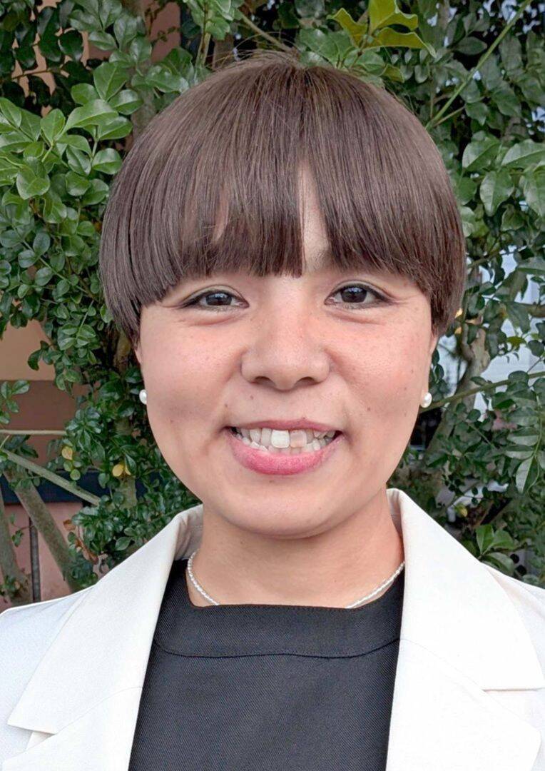 「夜間・休日の公務が負担」　「議員報酬だけでは生活できない」5割　沖縄の女性議員、悩み抱え政治に奮闘