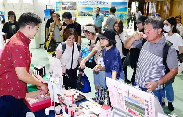 イチ推し県産品ずらり　那覇で産業まつりが開幕　436の企業・団体が出展、10月26日まで