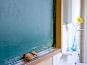 春休み6日間延長へ　那覇市の小中学校、来年度以降　教職員の負担軽減を狙う