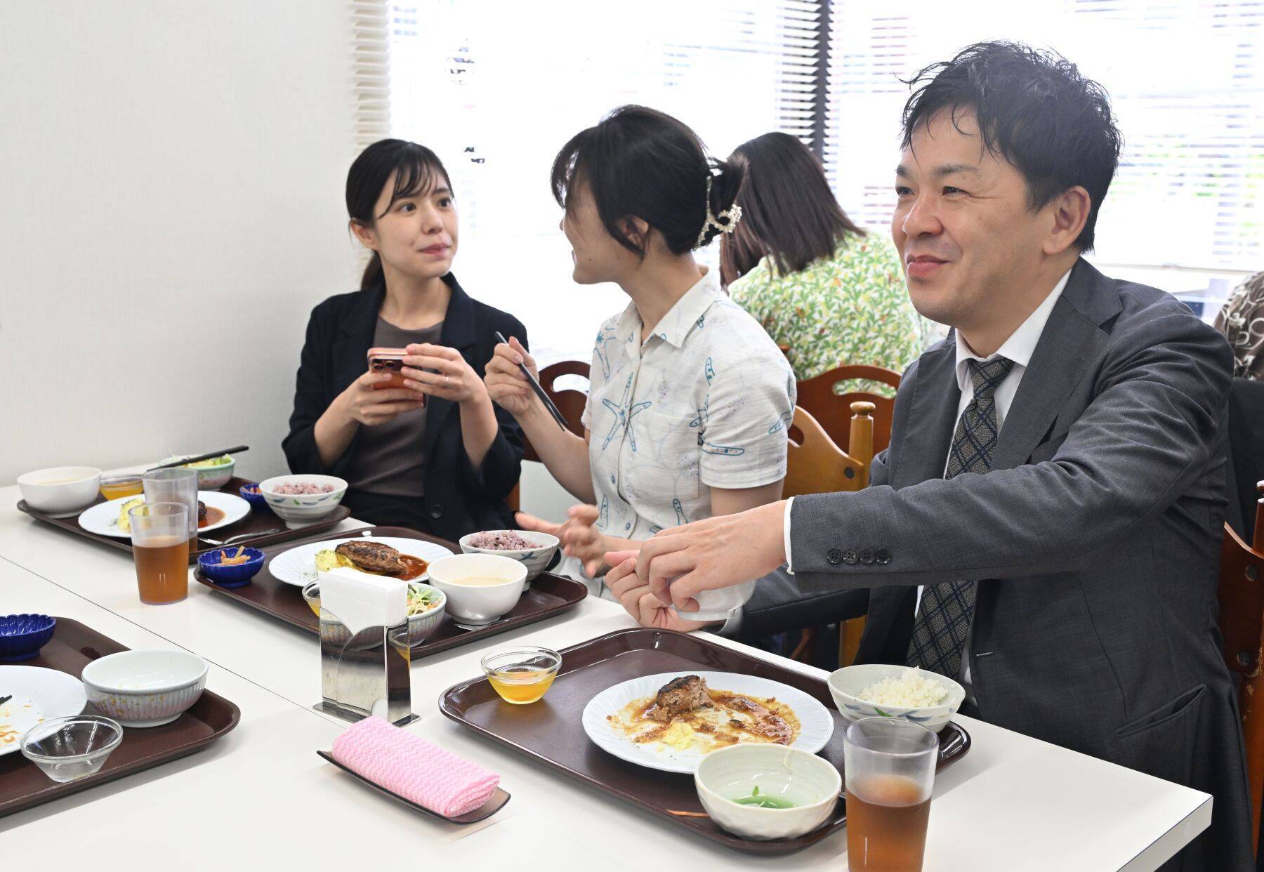 【わが社のパワーランチ】琉球オリオンホテル「岡ちゃん食堂」　手間を惜しまぬベテランシェフの味