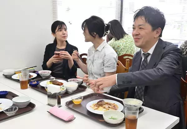 「【わが社のパワーランチ】琉球オリオンホテル「岡ちゃん食堂」　手間を惜しまぬベテランシェフの味」の画像