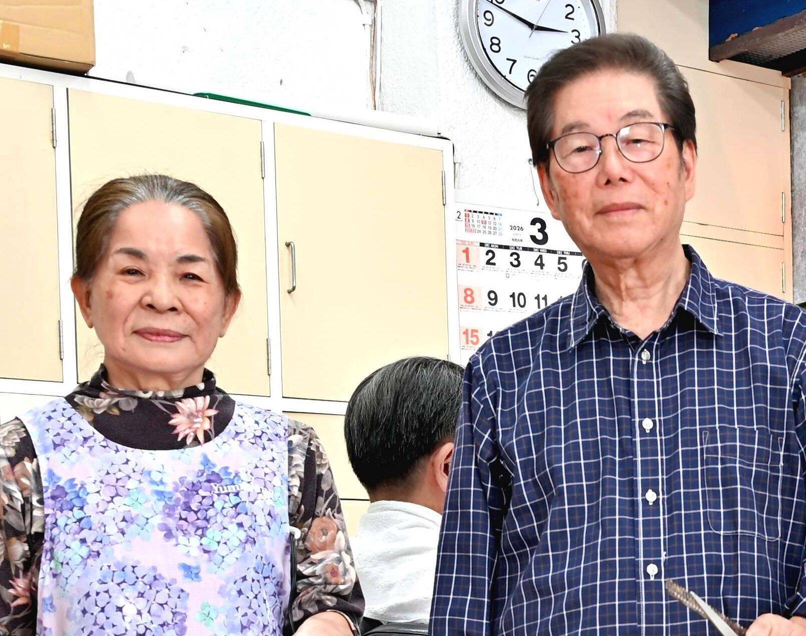 半世紀通った常連客「アイパー処理の丁寧さにほれ込んだ」　開業53年の那覇市の理髪店キャッスル、惜しまれつつ3月31日に閉店へ