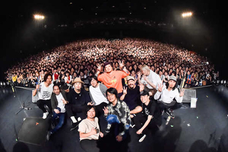 ACIDMAN×STRAIGHTENER×THE BACK HORN、同世代3バンドによる東名阪ツアーが開幕