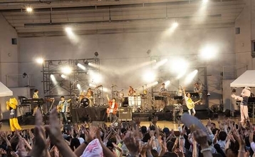 スターダスト☆レビュー、ライブツアー『楽園音楽祭』が大阪城音楽堂で終幕