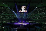 「アンジュルム、360度ステージで魅せた船木結の卒業コンサートを日本武道館で開催」の画像2