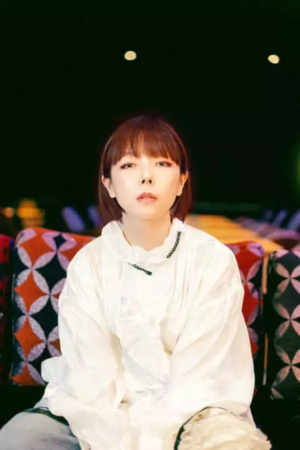 aiko、アルバム『どうしたって伝えられないから』より新曲「磁石」のMVを公開