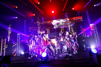 SUPER★DRAGON、新たなエンタメをファンに提示したツアー『SIXDAY』最終公演を開催