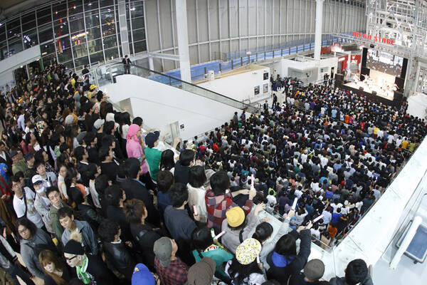 私立恵比寿中学 お台場ライブにて新曲 未確認中学生x Mvを初披露 13年11月11日 エキサイトニュース