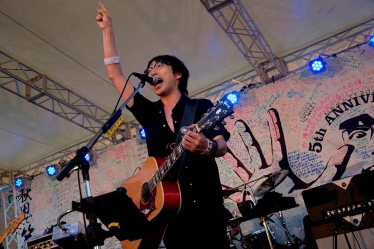 高橋優が地元 秋田で開催したフリーライブで5 000人を動員 15年7月26日 エキサイトニュース