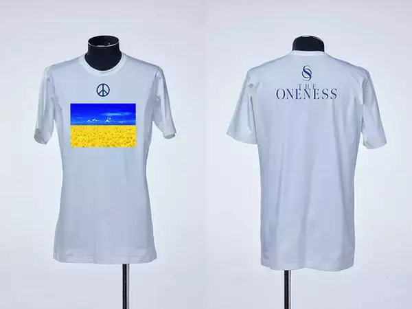 「SUGIZO、自身のアパレルブランドより「ウクライナ難民支援チャリティーTシャツ」を販売」の画像