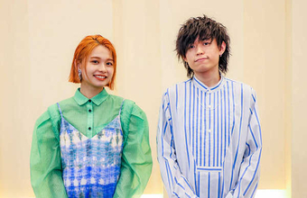 足立佳奈、Tani Yuukiとコラボした新曲「ゆらりふたり」のアートワーク＆動画コメントも公開