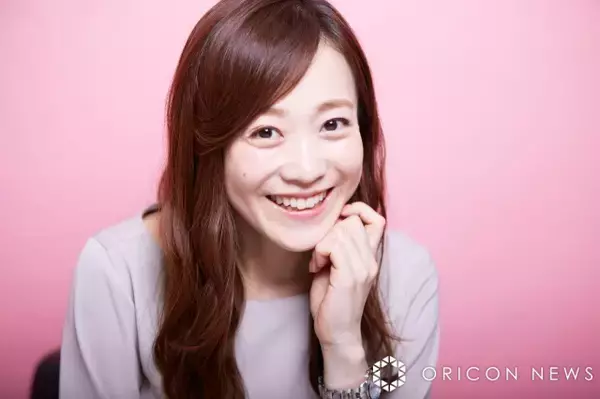 TBS江藤愛アナ、人気アナと自撮り2ショット「亡くなった、同期が繋いでくれた大切な縁」