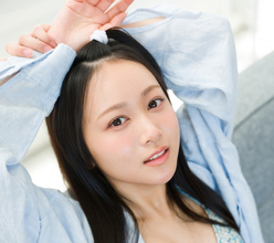 ミスマガジン2025ベスト16の正統派美女・桜庭奈緒、新グラビアスターの透明感あふれる笑顔