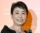「安藤優子、「ZARA」アイテム使ったオールブラックの私服コーデ披露「品のある大人シンプル」「カッコいい」　スキッパーシャツはお気に入りの一着」の画像1
