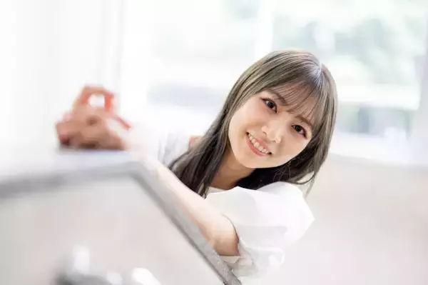 新婚・北野日奈子、夫とのラブラブ写真に反響「太陽よりも眩しい」