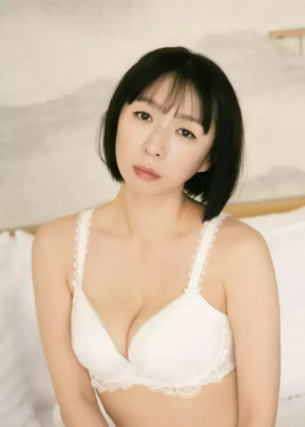 “芸能デビュー30周年”酒井若菜、13年ぶり写真集発売決定　先行カットも解禁