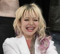 エルフ・荒川、生放送で号泣　SNSで共感の声「気持ちわかりすぎてもらい泣き」「わかるよ」