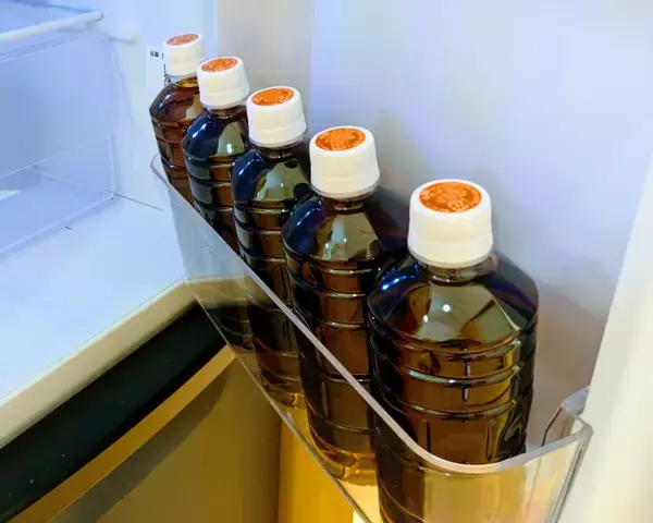 飲みかけのペットボトルを保存すると“菌数”はどれだけ増える？　中身や常温・冷蔵庫による違いをウェザーニュースが公開「ガチで怖すぎる」