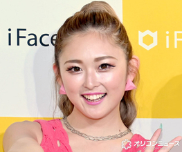 ゆうちゃみ、ピンク水着姿の“夏の思い出ショット”に反響「スタイルいいな～」「夏ギャルゆうちゃみ可愛い」
