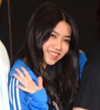 “おじさん”とすれ違いざまに「左肩殴られまして」　元AKB48田野優花が注意呼びかけ「みんなも気をつけてね」