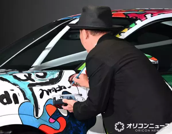 木梨憲武、Audi車体のライブペインティング　勝手にオークション出品を予告「どこかに寄付します」