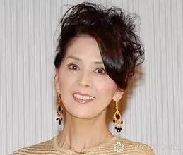 78歳・柏木由紀子、「ZARA」アイテム使った“お出かけコーデ”に反響「上品で素敵」「今の時季にいいカーディガンですね」