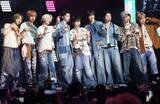 「【KCON JAPAN】&TEAM、ファンと“キス超え”急接近　全6曲パフォーマンスに熱狂」の画像1