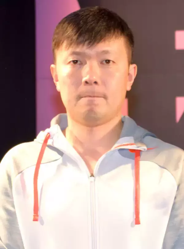 オラキオ、2007年式4.2万キロ極上『ポルシェ』に感激　芸歴26年、月8万円で購入へ？「遅れてきた『細かすぎて…』優勝記念」