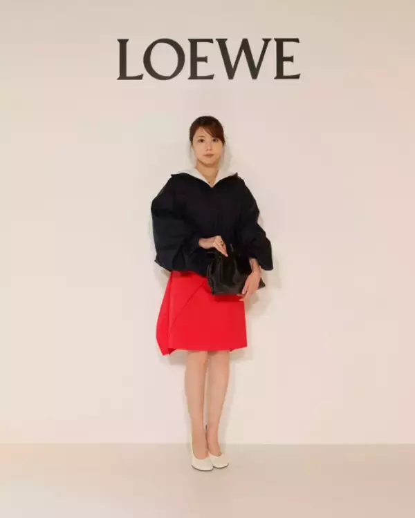 有村架純、銀座で新年の抱負＆あざやか美脚　「ロエベ」日本最大旗艦店オープン記念フォトコール