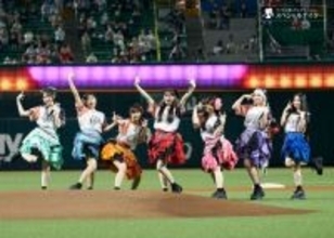 CANDY TUNE、7人同時投球の始球式で球場沸かす　『倍々FIGHT!』の掛け声がPayPayドームに響きわたる