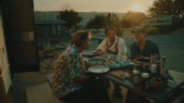 Travis Japan、インドア派の3人が童心に帰って無邪気に遊ぶ　『Travis Japan Summer Vacation!! ―7人のアメリカ旅―』特別映像解禁