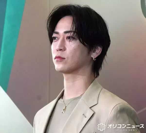 亀梨和也、田中みな実との結婚発表後初の公の場　報道陣からの祝福に丁寧なお辞儀「ありがとうございます」