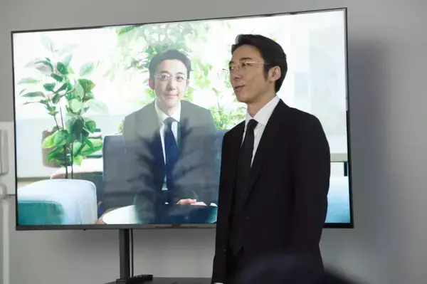『リボーン』高橋一生、複雑な“一人二役”も圧巻の演じ分け　今夜第5話放送