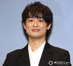 尾崎豊さんの長男・尾崎裕哉、須藤晃さんを追悼「音楽へ進む道を切り開いてくれた」「恩人です」
