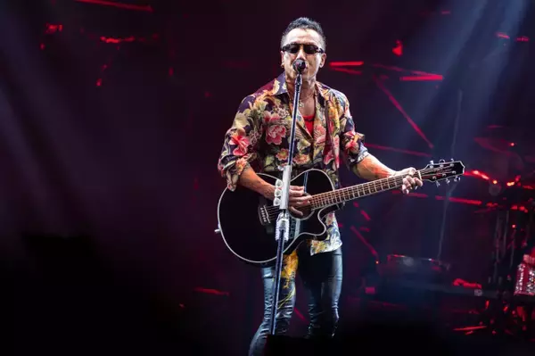 長渕剛「良性発作性頭位変換性めまい」と診断　現状を報告「適切な治療により改善が期待されるものです」