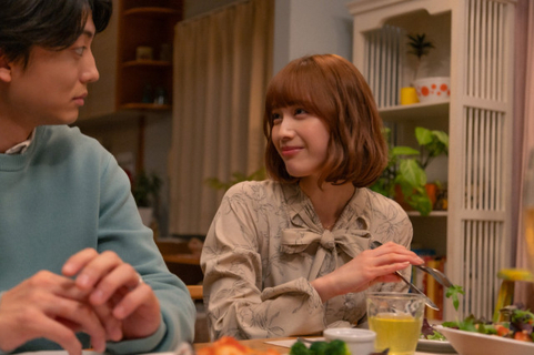 中村ゆりか“えみる”の子ども、父は誰？『略奪奪婚』第8話【あらすじ】