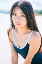 “逸材の17歳”小森香乃、バレエ歴11年の曲線美　指先までしなやかな「芸術的グラビア」披露
